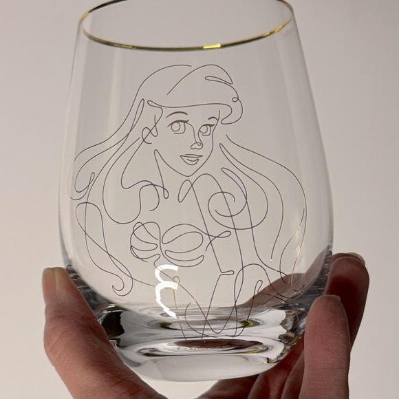 JoyJolt Disney Princess Stemless Glasses Set - Picture 2 of 8